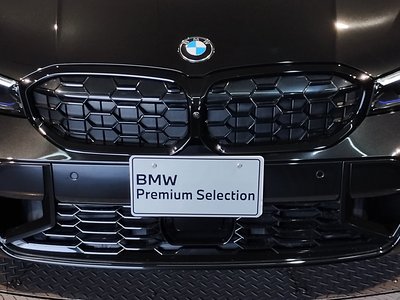 2025 BMW 3 SERIES photo 12