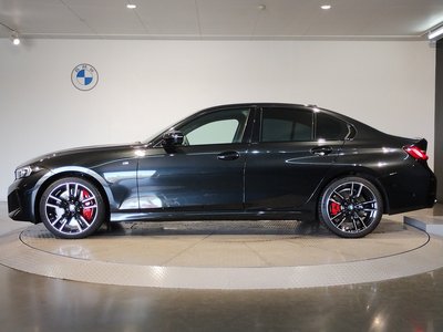2025 BMW 3 SERIES photo 6