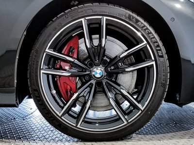 2025 BMW 3 SERIES photo 15