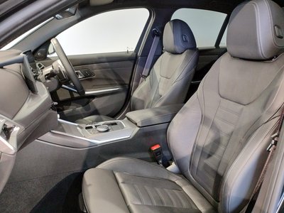 2025 BMW 3 SERIES thumbnail 26