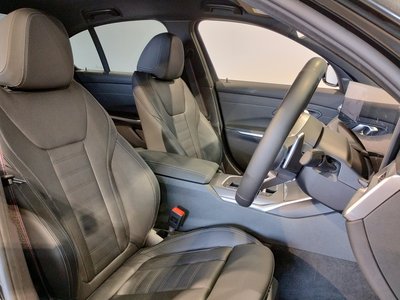 2025 BMW 3 SERIES thumbnail 28