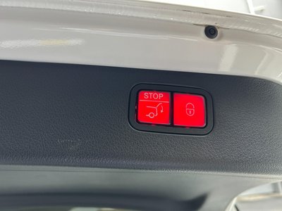 2022 Mercedes-BENZ C-CLASS photo 10