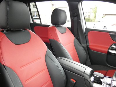 2021 Mercedes-BENZ GLB AMG 照片 30