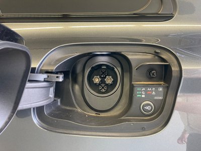 2025 AUDI Q6 E-TRON 照片 34