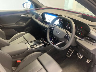 2025 AUDI Q6 E-TRON 照片 14