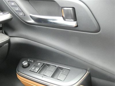 2024 Toyota CROWN CROSSOVER — фото 29