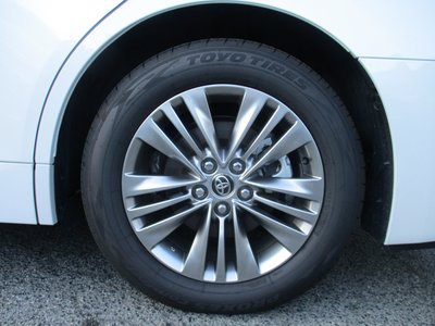 صورة 11 لـ 2025 Toyota ALPHARD