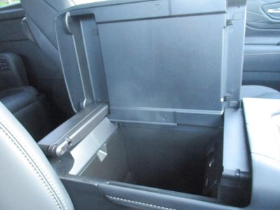صورة 43 لـ 2025 Toyota ALPHARD