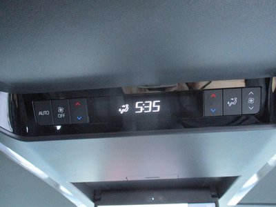 صورة 54 لـ 2025 Toyota ALPHARD