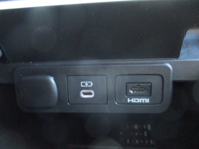 صورة 44 لـ 2025 Toyota ALPHARD