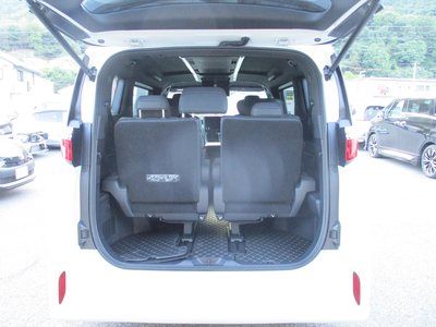 صورة 23 لـ 2025 Toyota ALPHARD