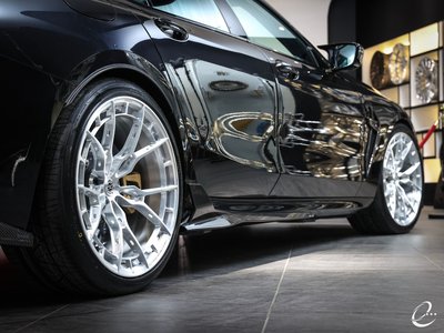 صورة 60 لـ 2021 BMW M8 GRAN COUPE