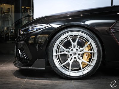 صورة 40 لـ 2021 BMW M8 GRAN COUPE