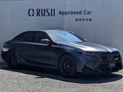 2024 BMW M5 photo 2