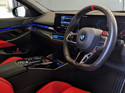 2024 BMW M5 thumbnail 29