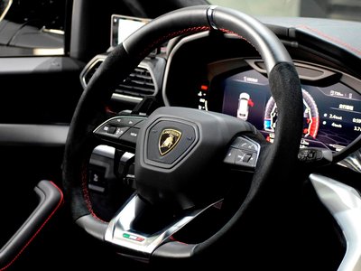 2019 Lamborghini URUS 照片 55
