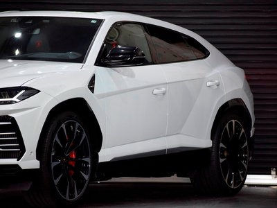 2019 Lamborghini URUS 照片 8