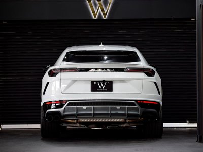 2019 Lamborghini URUS 照片 42
