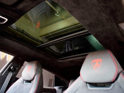 2019 Lamborghini URUS 照片 63