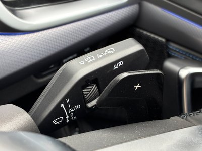 2025 BMW X2 thumbnail 32