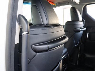 صورة 76 لـ 2022 Toyota ALPHARD