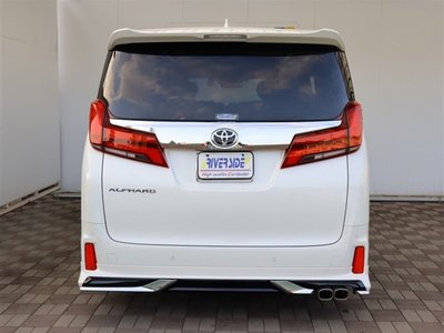 صورة 46 لـ 2022 Toyota ALPHARD