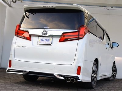 صورة 43 لـ 2022 Toyota ALPHARD