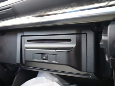 صورة 13 لـ 2022 Toyota ALPHARD