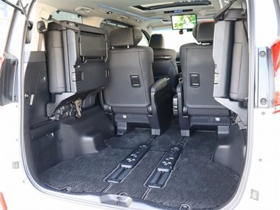 صورة 32 لـ 2022 Toyota ALPHARD