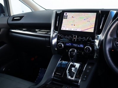 صورة 53 لـ 2022 Toyota ALPHARD