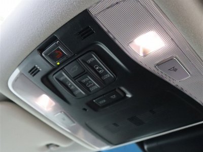 صورة 62 لـ 2022 Toyota ALPHARD