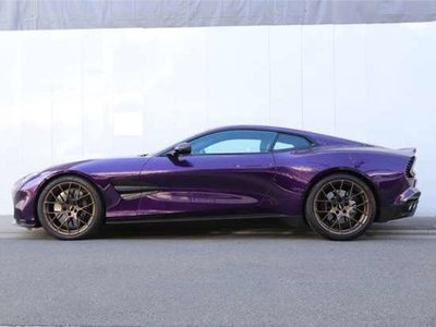 2025 Aston Martin VANQUISH — фото 4