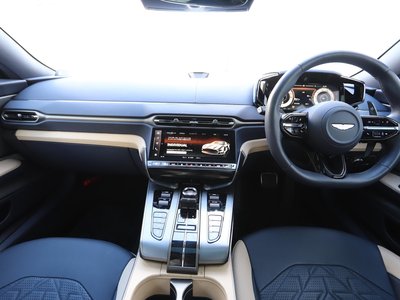 2025 Aston Martin VANQUISH 缩略图 25