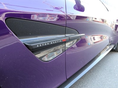 2025 Aston Martin VANQUISH 缩略图 50