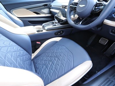 2025 Aston Martin VANQUISH 缩略图 27