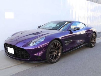 2025 Aston Martin VANQUISH — фото 1