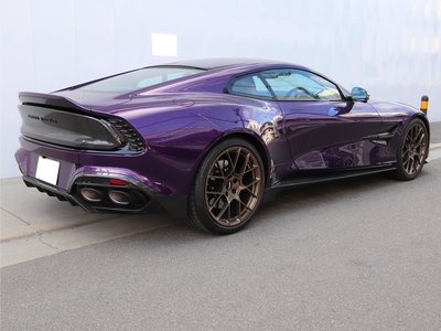 2025 Aston Martin VANQUISH — фото 11