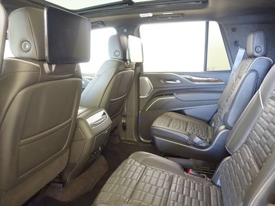 2022 Cadillac ESCALADE — миниатюра 27