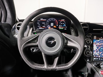 صورة 19 لـ 2021 Mclaren 765LT