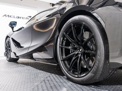 صورة 11 لـ 2021 Mclaren 765LT