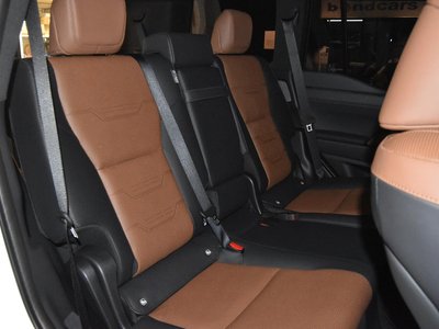 صورة مصغرة 30 لـ 2025 Lexus GX