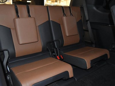 صورة مصغرة 31 لـ 2025 Lexus GX