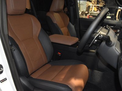 صورة مصغرة 29 لـ 2025 Lexus GX