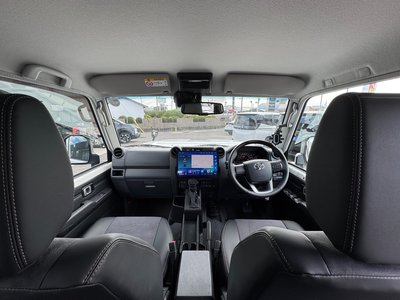 2025 Toyota LAND CRUISER 70 thumbnail 35
