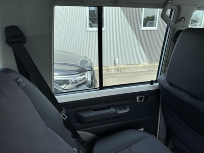 2025 Toyota LAND CRUISER 70 thumbnail 76