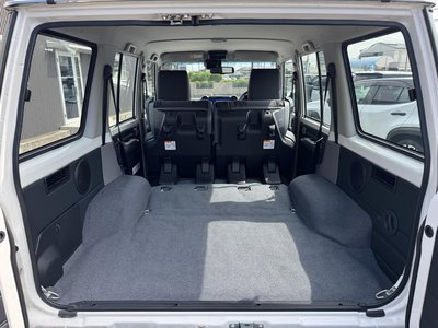 2025 Toyota LAND CRUISER 70 thumbnail 79