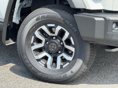 2025 Toyota LAND CRUISER 70 photo 16