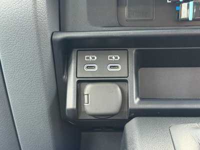 2025 Toyota LAND CRUISER 70 thumbnail 46