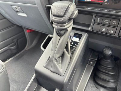 2025 Toyota LAND CRUISER 70 thumbnail 49