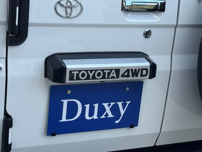 2025 Toyota LAND CRUISER 70 thumbnail 25